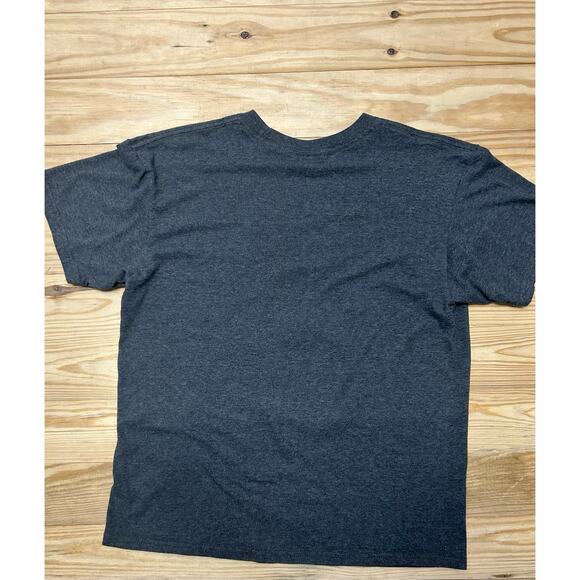 Mad Engine Gray T-Shirt Nutcracker with Sunglasses "Crushin' It" Sz XL Youth. - Picture 4 of 6